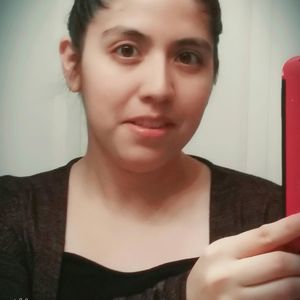 Meet your Posher, Elvia